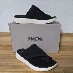 NWT "Kenneth Cole Reaction" Teffi Knit Womans Sandals Sizes 8 or 8.5